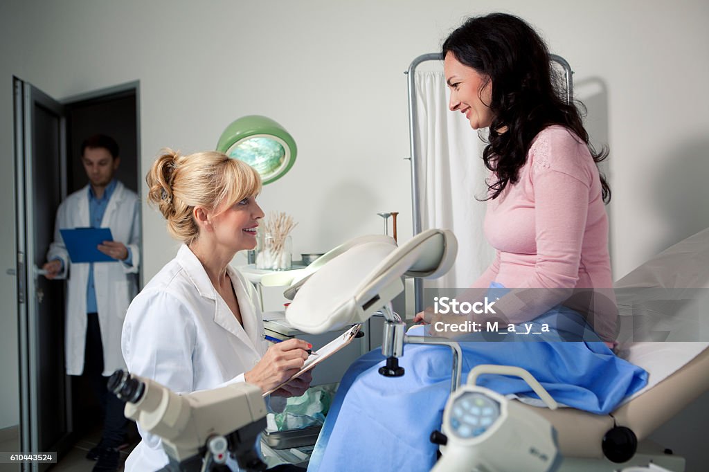 عيادة النسائية والتوليد